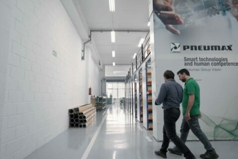 PNEUMAX